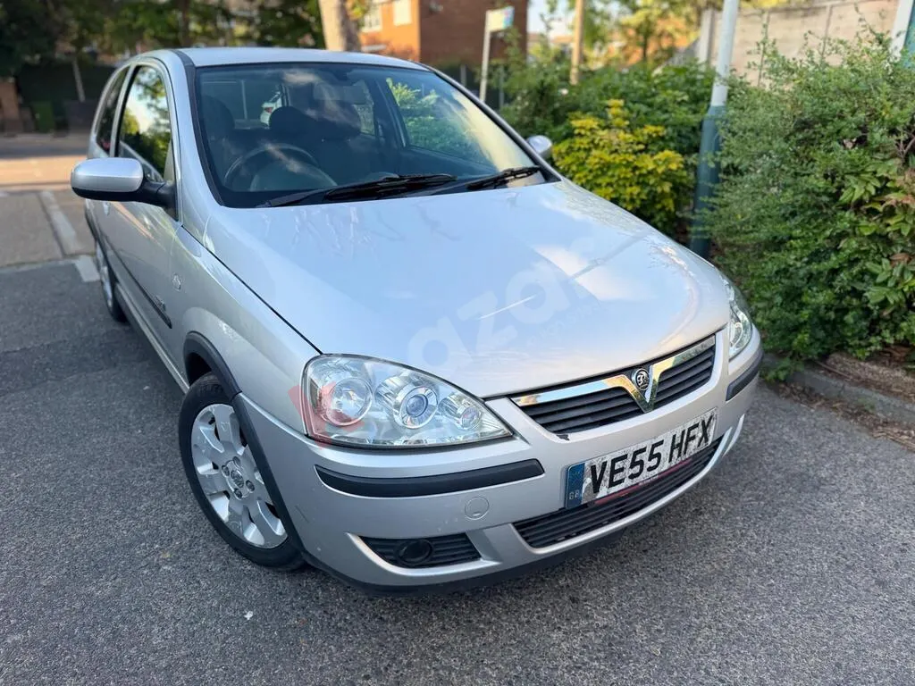 2006 Model Gümüş Renk Temiz Bakılmış Vauxhall Corsa Hatchback
